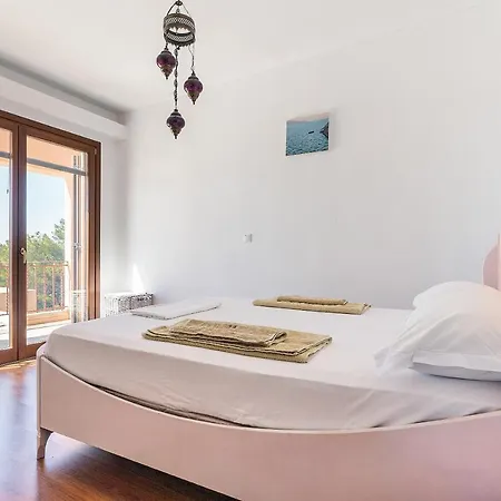 Rhodes Retreat - Persefoni's Loft 公寓 Kalithies